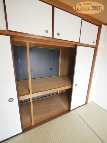クリーンピア構　8階の収納