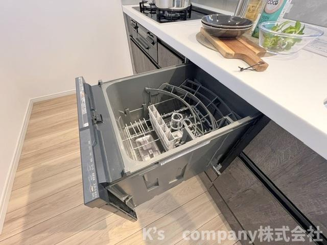茅ヶ崎市緑が浜　ランドステージ茅ヶ崎オーシャンビューのキッチン|家事の負担を軽減してくれる食器洗い乾燥機☆