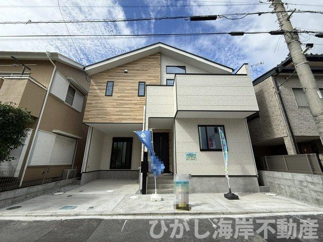 平塚市菫平　新築戸建の間取り