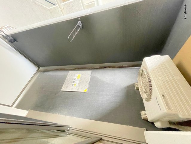 Grandi Utsubo Park　仲介手数料無料のバルコニー