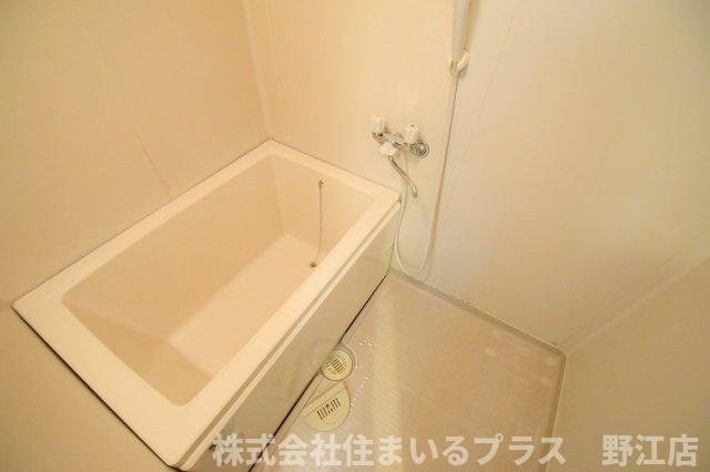 アモール永田の浴室