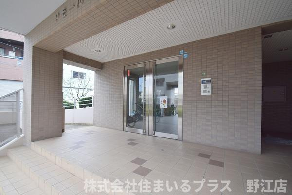 アモール永田のエントランス