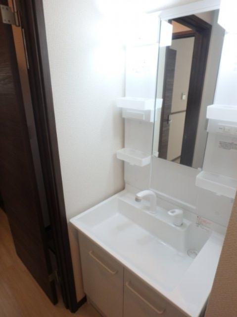 Gute Launeの独立洗面台