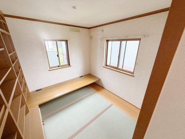 久喜市西大輪のその他|書斎5帖。落ち着いて仕事や勉強ができます！