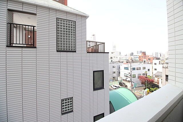 グラントレゾール西日暮里の展望