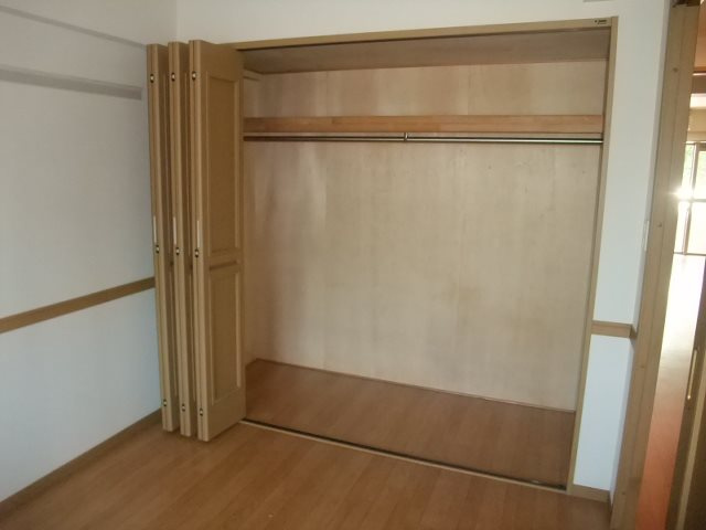 アンソレイユ武蔵野  の洋室