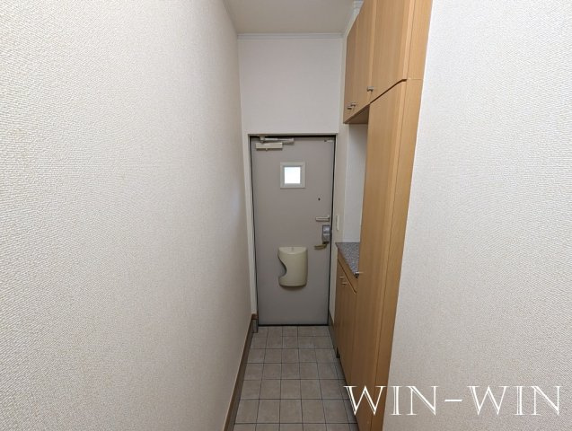 サニー フォレストの玄関