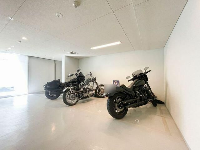プライムメゾン代官山の駐車場