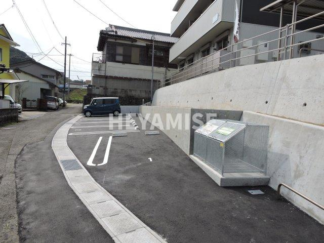 Plage時津の駐車場