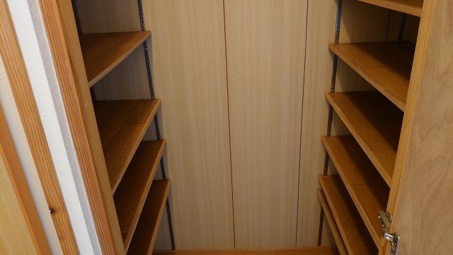 グランフィーノ大政の収納|※間取りは反転となっております。原状優先となります。