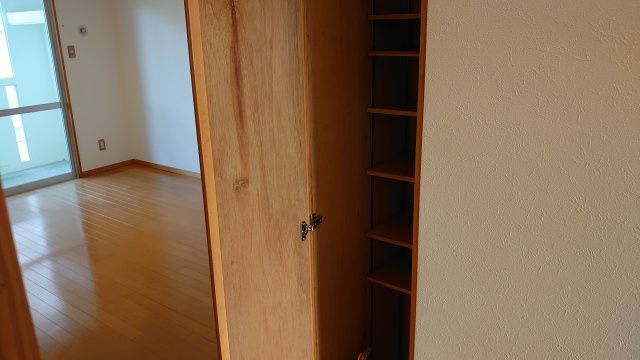 グランフィーノ大政の収納|※間取りは反転となっております。原状優先となります。