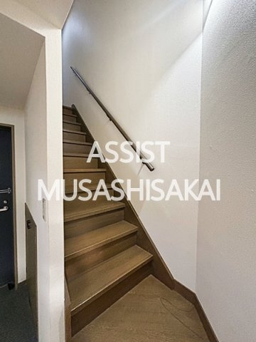 三鷹ハイデンスの内装|写真：設備同仕様の別物件です