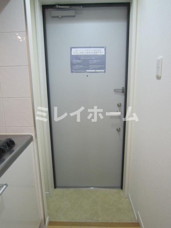 ミテッツァ大森Ⅱの玄関
