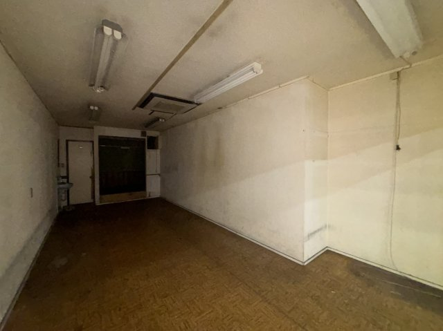 門真市野里町の店舗事務所
