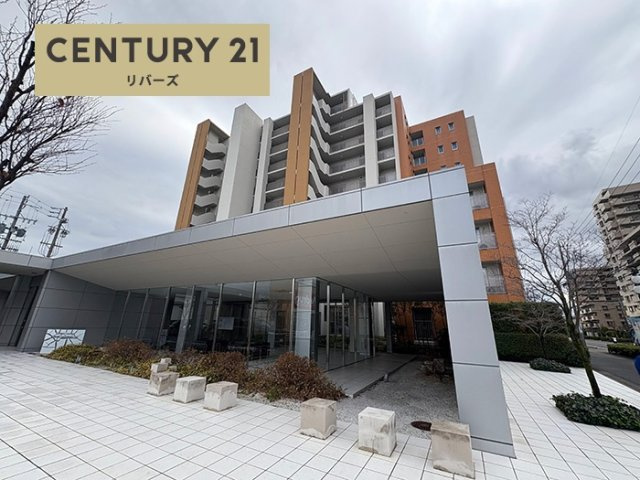 海部郡蟹江町本町６丁目の中古マンションの外観|内覧希望の方はお気軽にお問い合わせください♪　ＪＲ関西本線「蟹江」駅徒歩１０分！　ペット飼育可♪　オール電化！　専用テラス付き♪　スーパー徒歩４分の好立地！　　