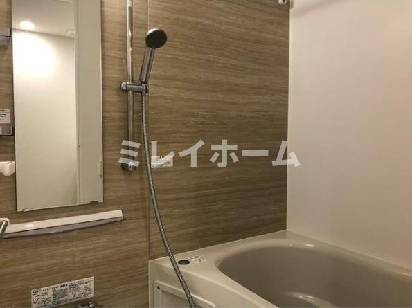 ラティエラ大森の浴室