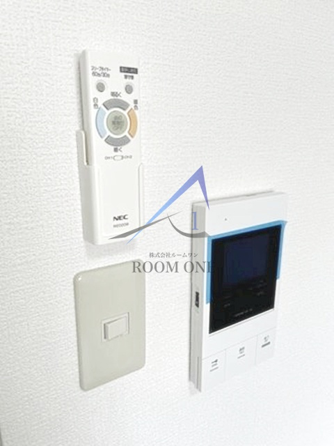 ダイニチ館３１(F-031)のセキュリティ|モニター付きインターホンです。