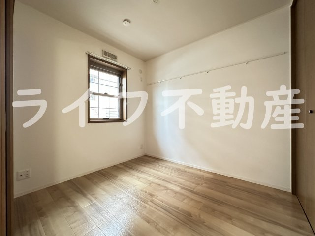べイサージュN  A棟の洋室