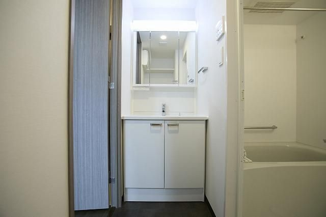 ＬＩＭＥＲＥＳＩＤＥＮＣＥ　ＨＩＫＩＦＵＮＥの洗面所