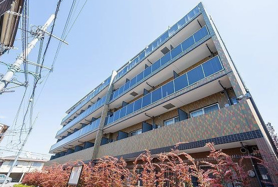 ＬＩＭＥＲＥＳＩＤＥＮＣＥ　ＨＩＫＩＦＵＮＥの外観