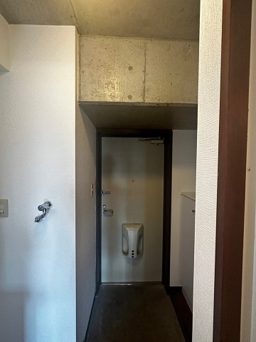 クレア新町の玄関