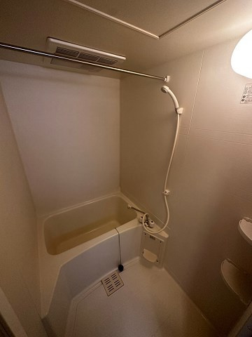 クレア新町の浴室