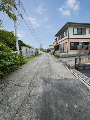 新築戸建　駿東郡小山町菅沼 全3棟　3号棟の前面道路含む現地写真
