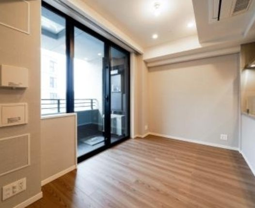プレミスト東銀座築地 Edge Courtの居間・リビング|ゆったりとした居間です