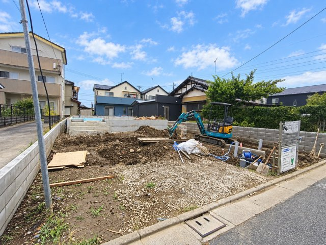 八潮市　伊草1丁目　新築戸建　全2棟