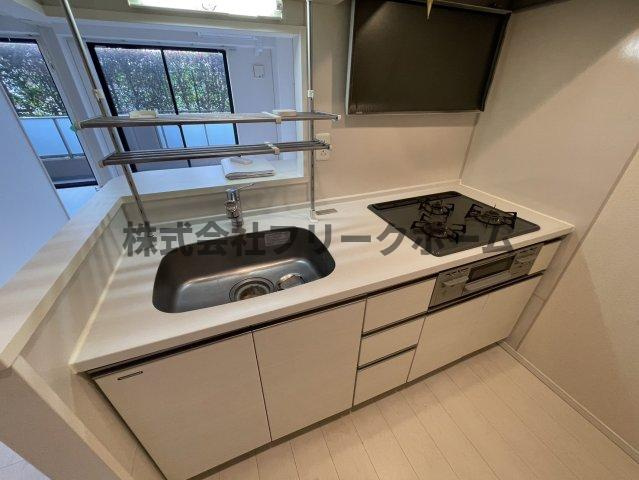 武蔵野市西久保１丁目の賃貸マンションのキッチン
