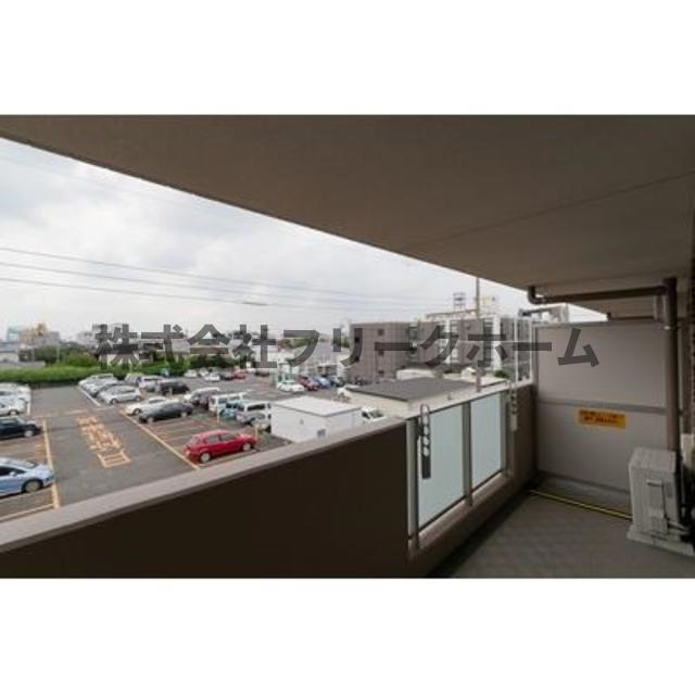 武蔵野市西久保１丁目の賃貸マンションのバルコニー|※写真は同タイプ住戸です。