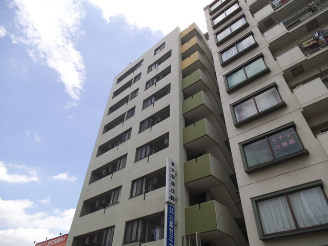 NS赤羽マンションの外観|買い物も便利な好立地☆