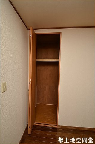 堺アパートの収納
