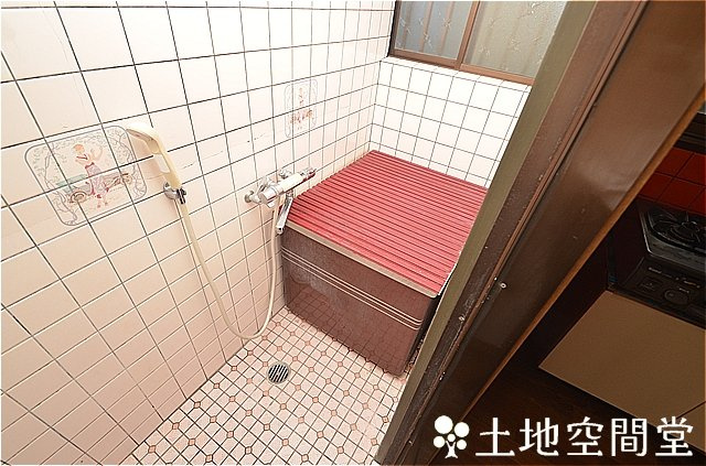 堺アパートの浴室