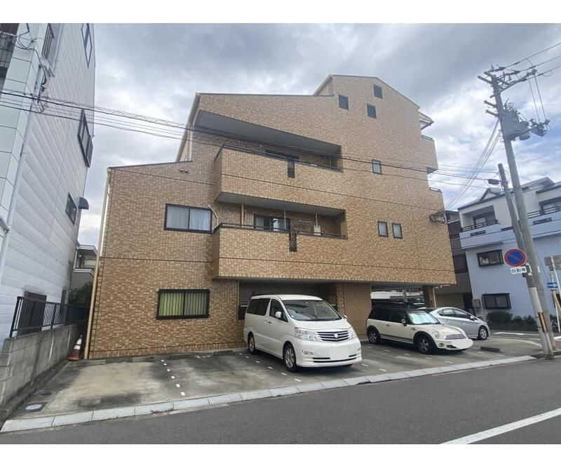 ガーデンコート山之内の外観