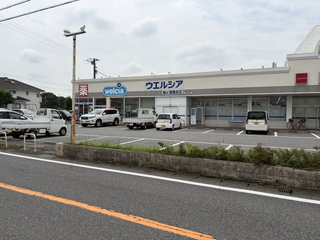 横田売地の前面道路含む現地写真