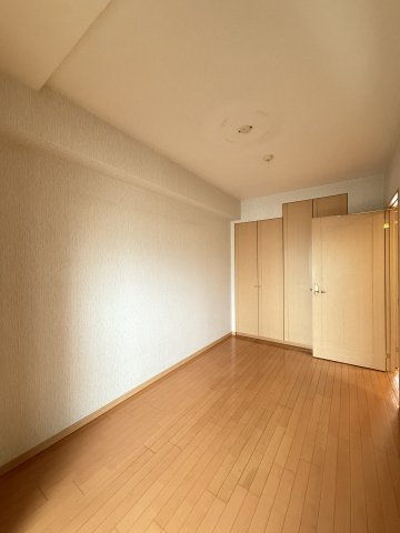 藤和シティホームズ中之島の洋室