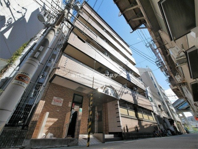 ラッキーセンター河堀口マンションの外観