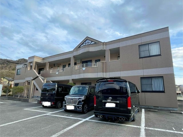 ラルーナの外観