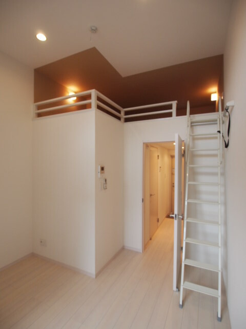 bright maisonの居間・リビング