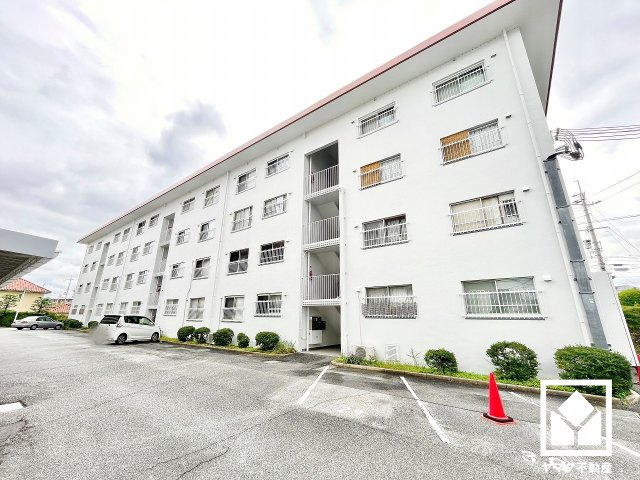 仁川フラットC棟の外観