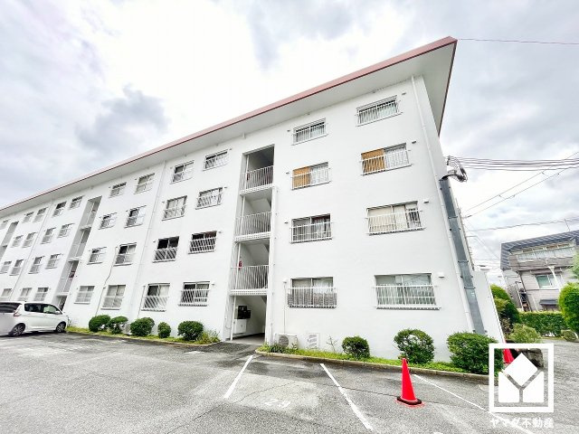 仁川フラットC棟の外観