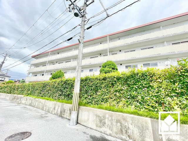 仁川フラットC棟の周辺