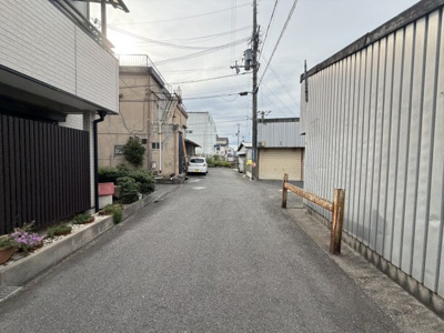 【前面道路含む現地写真】 | 【プレイワーク箕土路町3丁目・中古戸建】八木北小・軽自動車1台可 | 前面道路含む現地写真です