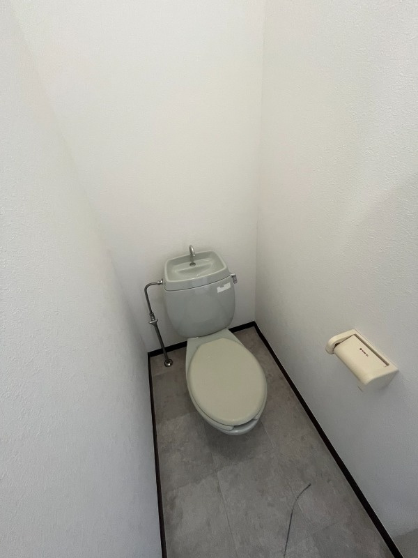 横須賀市追浜町２丁目のアパートのトイレ|別部屋参考写真
