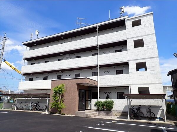 セントラルハイツ茜山の外観