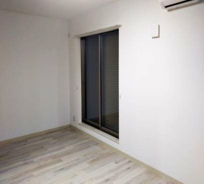 アスタナ泉大津のセキュリティ|シャッター付き
※イメージ　空き予定のお部屋の為、同物件・別号室の写真