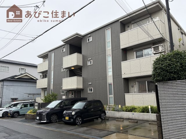 La vita 帝塚山