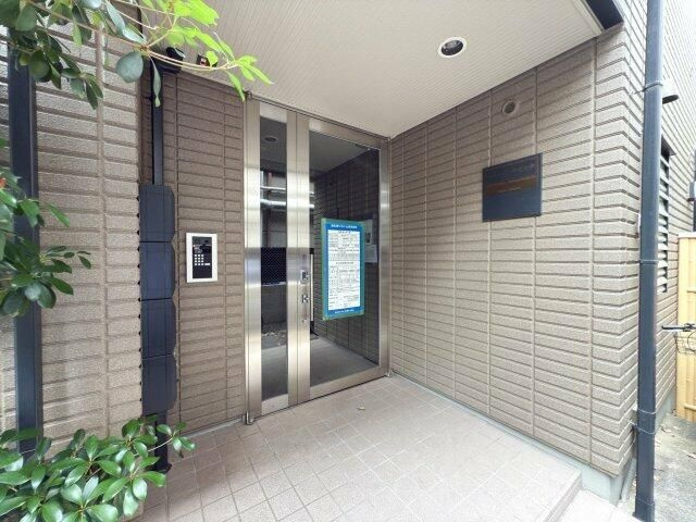 ベルメゾン学芸大学のロビー|建物の内部です