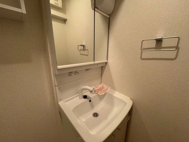 リジエール豊中の洗面所